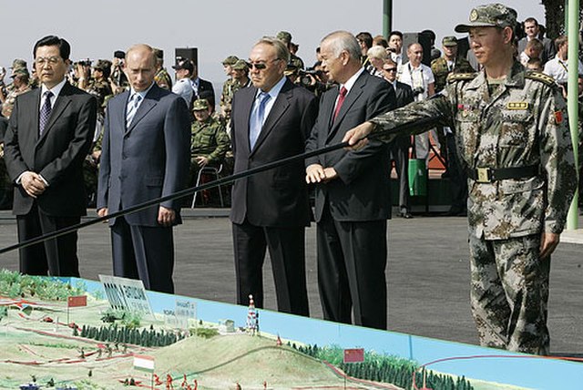 SCO leaders at Peace Mission 2007. Hu Jintao, Vladimir Putin, Nursultan Nazarbayev and Islam Karimov