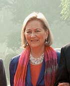 Queen Paola with the President and the Prime Minister of India, and the King Albert II (cropped).jpg