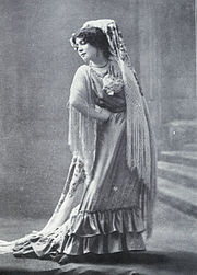 Régina Badet w 1910 roku