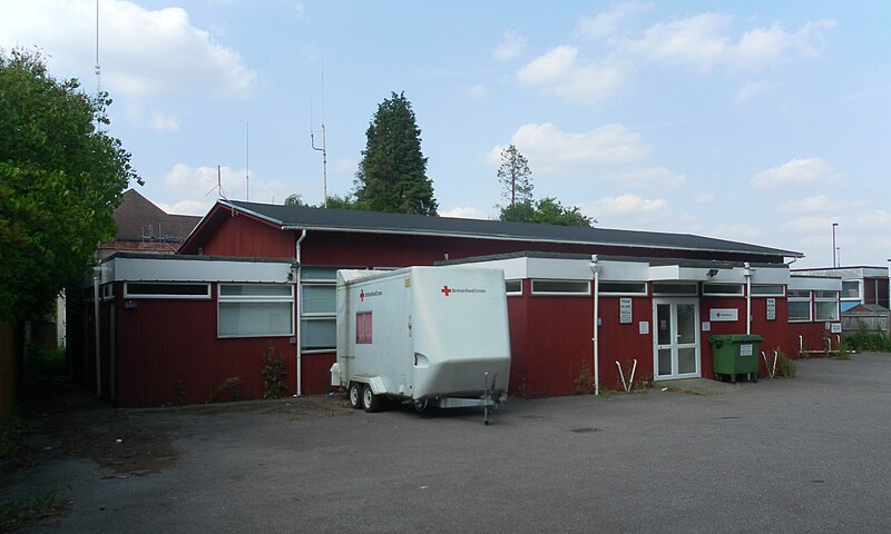File:Red Cross Centre, The Drive, Banstead (July 2013) (2).JPG