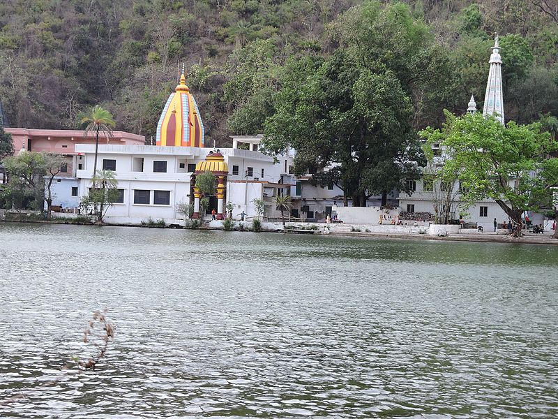 File:Renuka Temple in Renuka Lake.JPG