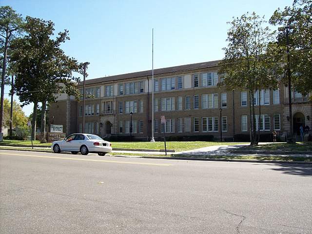 Leonard Skinner was a physical education instructor at Robert E. Lee High School (pictured) in Jacksonville, Florida, known for his strict enforcement