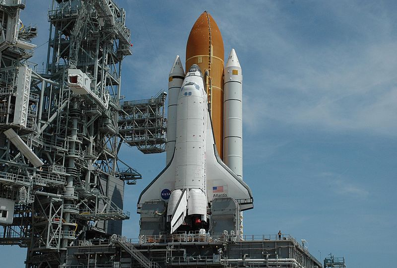 File:STS-117 Hard Down.jpg