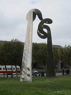 <i>Skygate</i> 1985 sculpture by Roger Barr in San Francisco, California, U.S.