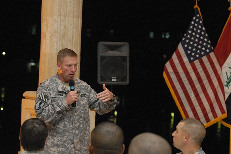 File:Sergeant Major of the Army Promotes Three Louisiana Guardsmen in Iraq DVIDS326648.jpg