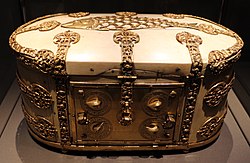 Kistje van ivoor en goud, 13e eeuw