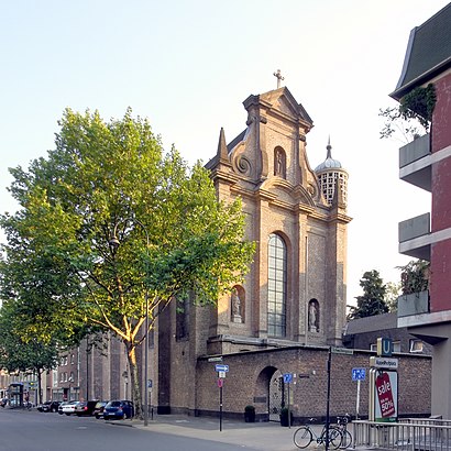 So kommt man zu der St. maria In Der Kupfergasse mit den Öffentlichen - Mehr zum Ort Hier