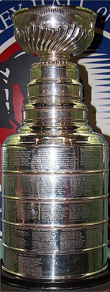 File:Stanley Cup in Hockey Hall of Fame (may 2008) edit2.jpg