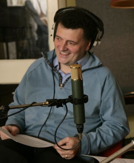 Steven Moffat wrote every episode of Coupling Steven Moffat JA Comms 1.jpg