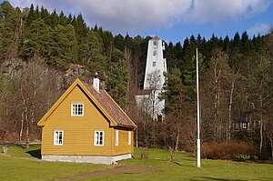 The elevator tower at Stordo Kisgruber at Litlabo, Stord Stordo Kisgruber2.JPG