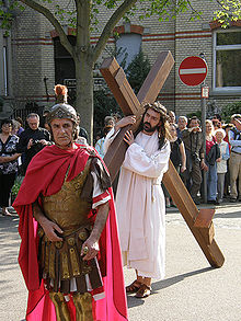 Christian Easter passion procession in Stuttgart, Germany (detail) Stuttgart 2009 040 (RaBoe).jpg