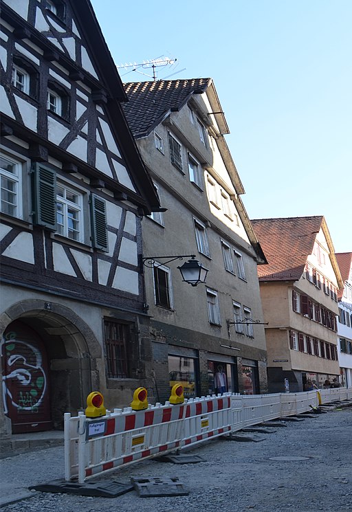 Tübingen, Metzgergasse 1 von Lange Gasse