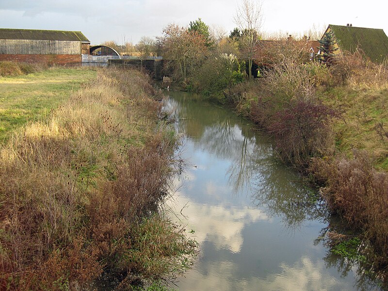 File:The Beck, Barrow Haven - geograph.org.uk - 3255010.jpg