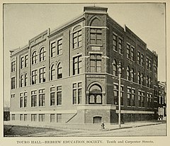 Touro Hall - ibroniycha ta'lim jamiyati, Filadelfiya, PA, o'ninchi va duradgor ko'chalari (1899) .jpg