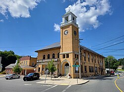 Town Hall, Warren MA.jpg