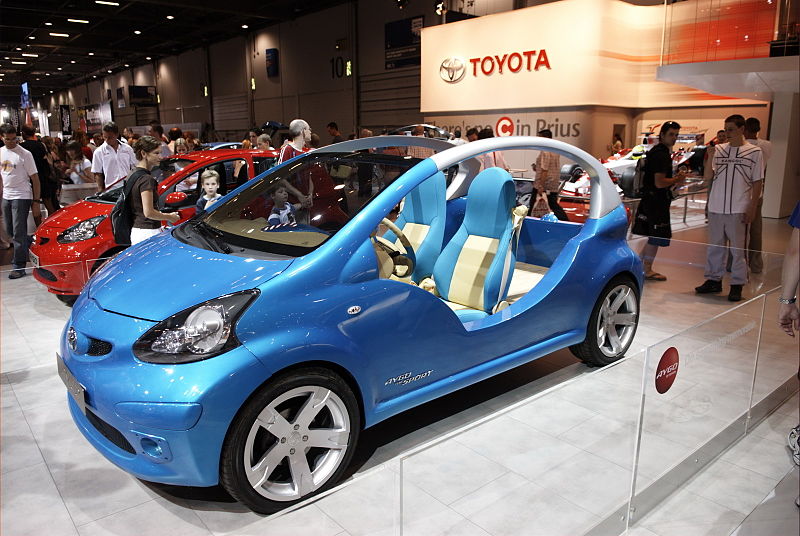 File:Toyota Concept Car - Flickr - inkiboo.jpg