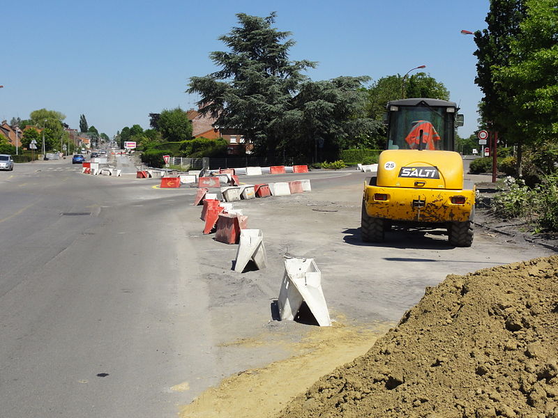 File:Travaux de la branche vers Vieux-Condé de la ligne B du tramway de Valenciennes en mai 2012 (237).JPG