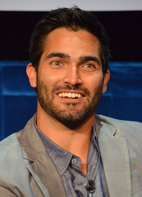 Hoechlin in 2012