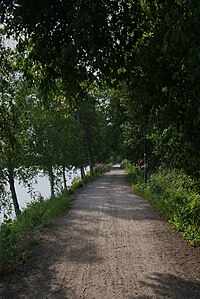 Strandturen i vestlig retning fra byen (sommeren 2011).