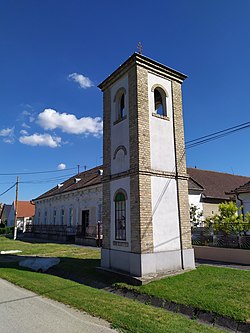 Zvonice v obci