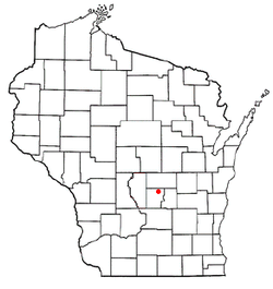Location of Crystal Lake, Marquette County, Wisconsin