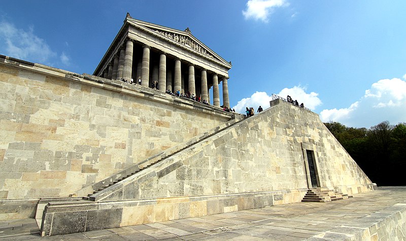 File:Walhalla in Donaustauf bei Regensburg.JPG