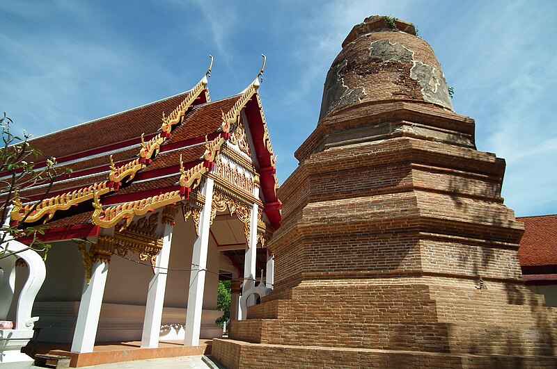 File:Wat Yom Ayutthaya 4530.jpg