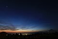 宵の明星（十国峠から撮影、右下は富士山）