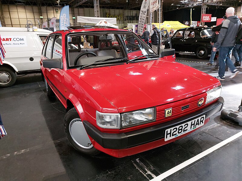 File:1990 Rover Maestro 1.3 Clubman.jpg