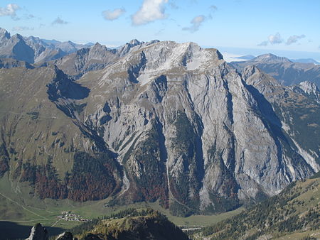 20101010 Gamsjoch von der Lamsenspitze