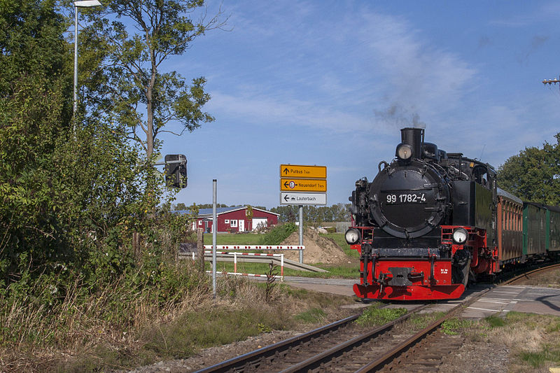 File:2014 Rügensche Kleinbahn 01.jpg