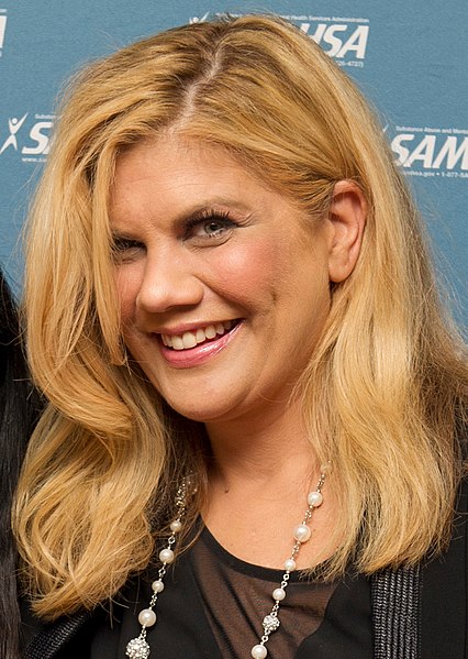 File:2014 Voice Awards Kristen Johnston (20353233045).jpg