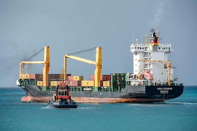 File:2015-02-07 VEGA SCORPIO - IMO 9491599, with tug, BARBADOS II - IMO 9229221.jpg