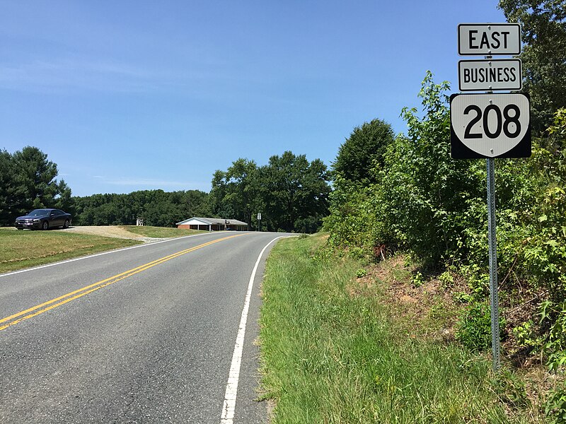 File:2016-07-24 14 03 31 View east along Virginia State Route 208 Business (Courthouse Road) just east of Morris Road in Snell, Spotsylvania County, Virginia.jpg