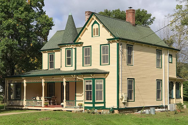 File:209 Main Street, Ledgewood, NJ - King Homestead.jpg