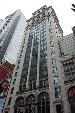 42nd St 7th 8th Avs Mid td (2018-05-18) 13 - Candler Building.jpg