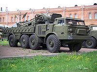 Szállító-rakodó jármű 9T452 MLRS 9K57 Uragan