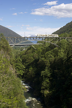 Isorno bridge of the Locarno — Domodossola railway, built in 1915 by Löhle & Kern of Zürich