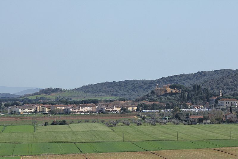 File:Alberese panorama.JPG