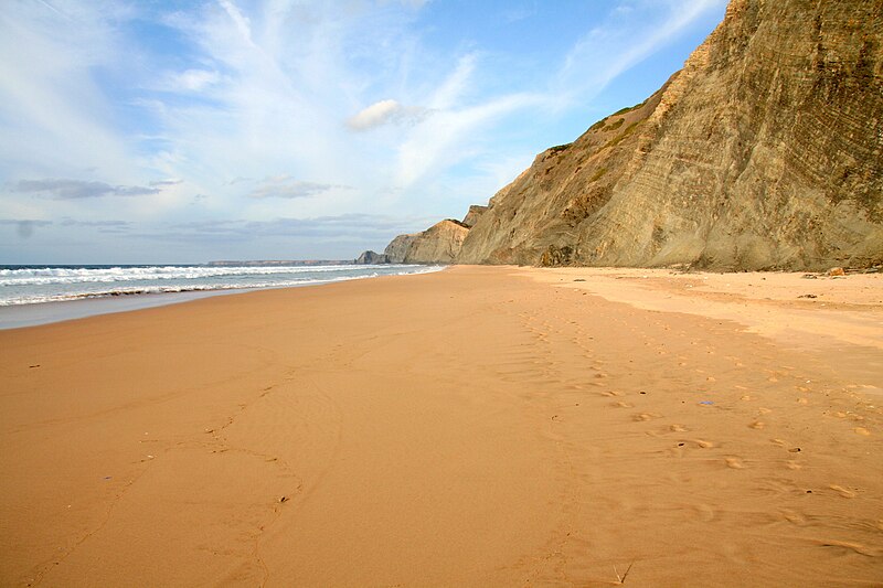 File:Algarve Strand.JPG