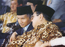 Amien Rais and Abdurrahman Wahid, 1999.jpg