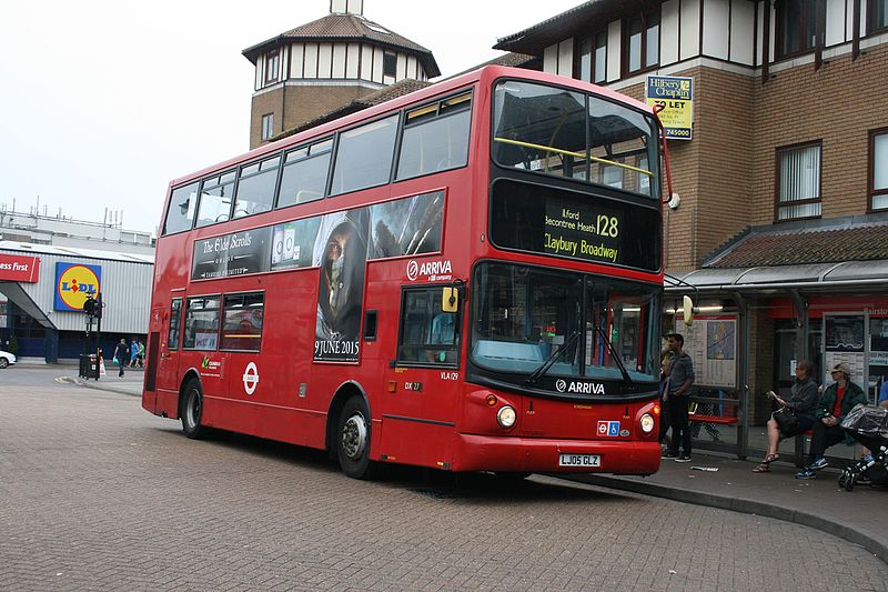 File:Arriva London VLA129 on Route 128, Romford Station (18855804954).jpg