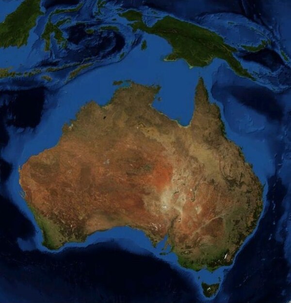 Mainland Australia showing the continental Sahul Shelf (light blue) extending to the islands of New Guinea in the north, the island of Timor in the no