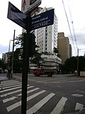 Miniatura para Avenida Álvares Cabral (Belo Horizonte)