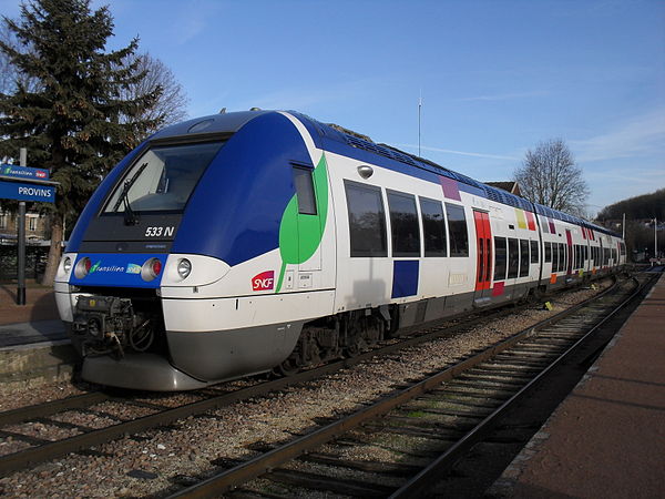 SNCF Class B 82500 multi-system electro-diesel multiple unit at Provins