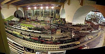 Circuit miniature de trains.