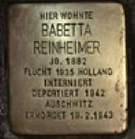 Der Stolperstein für Babetta Reinheimer in der Hospitalstraße 13 in St. Wendel