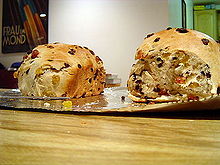 Two loaves of barmbrack Barmbrack.jpg