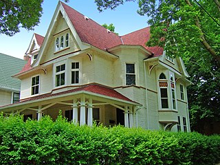 <span class="mw-page-title-main">Bascom B. Clarke House</span> Historic house in Wisconsin, United States