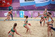 Deutsch: Beachhandball bei den Olympischen Jugendspielen 2018; Tag 5, 10. November 2018; Mädchen, Hauptrunde - Ungarn-Argentinien 1:2 English: Beach handball at the 2018 Summer Youth Olympics at 11 October 2018 – Girls Main Round – Hungary-Argentina 1:2